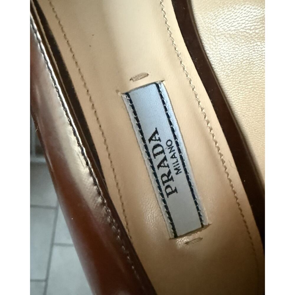 Vintage 90s Y2K Prada Milano Brown Leather Pointed Toe Kitten Heel Pumps Size 39 - Picture 9 of 11